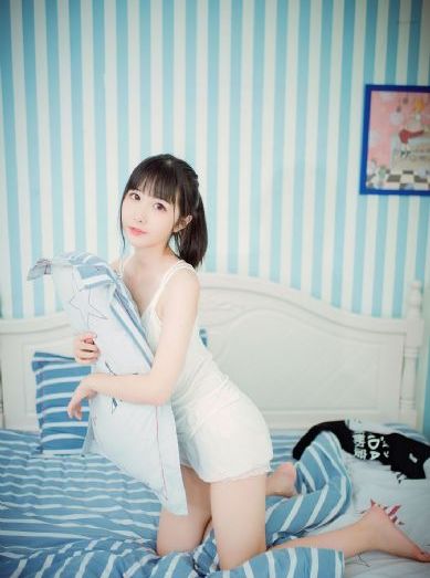 蜜桃久久国产一区二区_蓝光电影完整版在线观看
