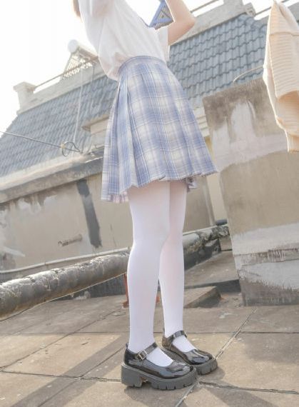 伊人久久综合热线大杳蕉伊9_720高清免费观看
