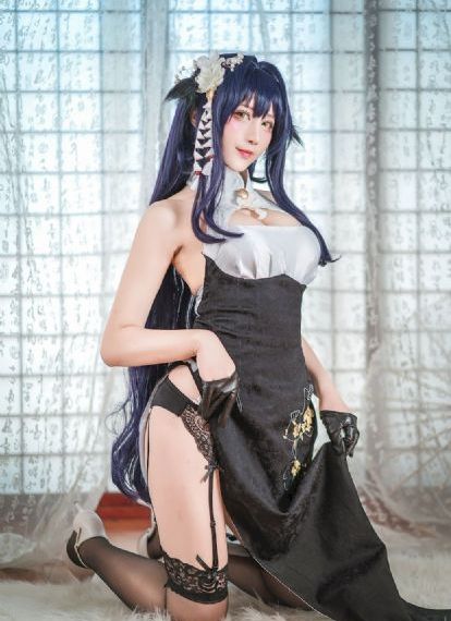亚洲AV无码精品久久狠狠5_剧情片完整在线观看