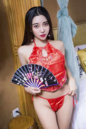 公交上少妇配合我摩擦_HD超清免费观看