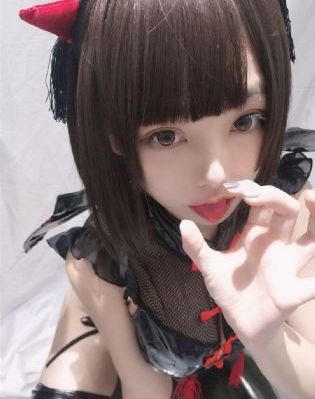 日本护士高潮av毛片桃月梨孑_HD高清完整版