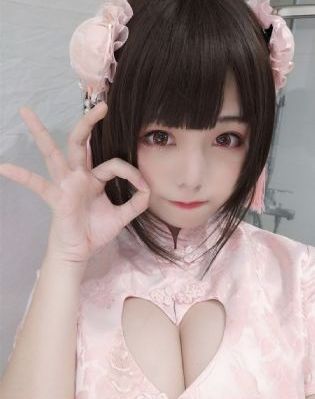 王爷书房里边揉高耸双乳_1080P高清完整版